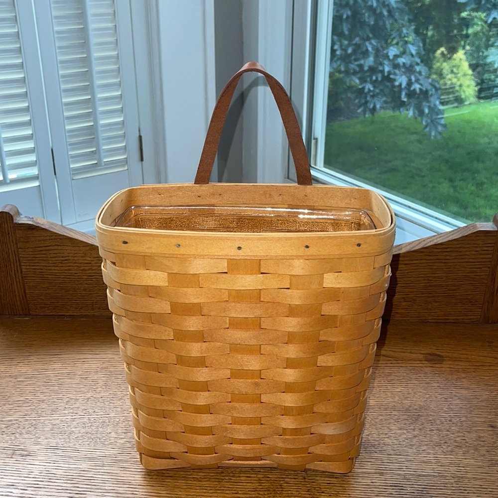 Longaberger Tall Key Basket
